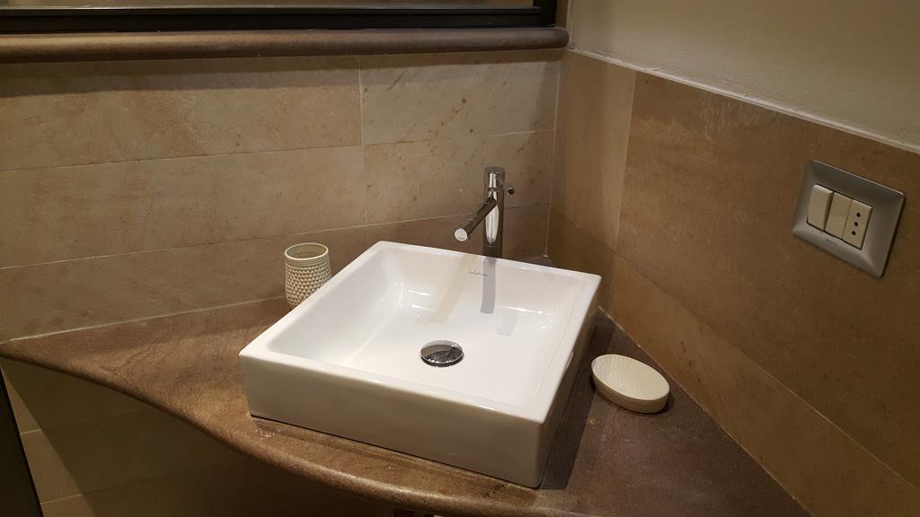Eleonora Appartement *